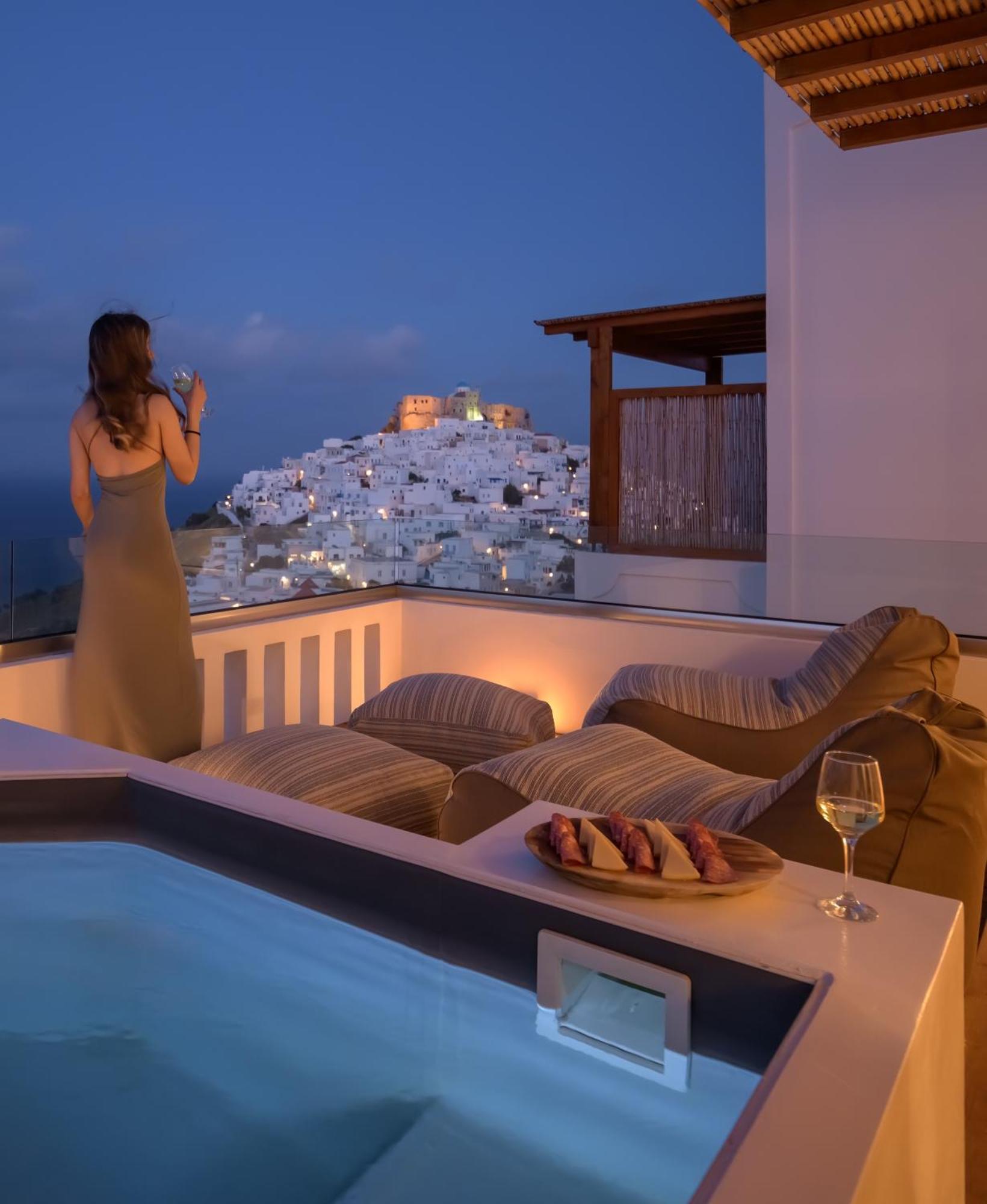 Oneiro Luxury Suites-Adults Only Astypálaia 外观 照片