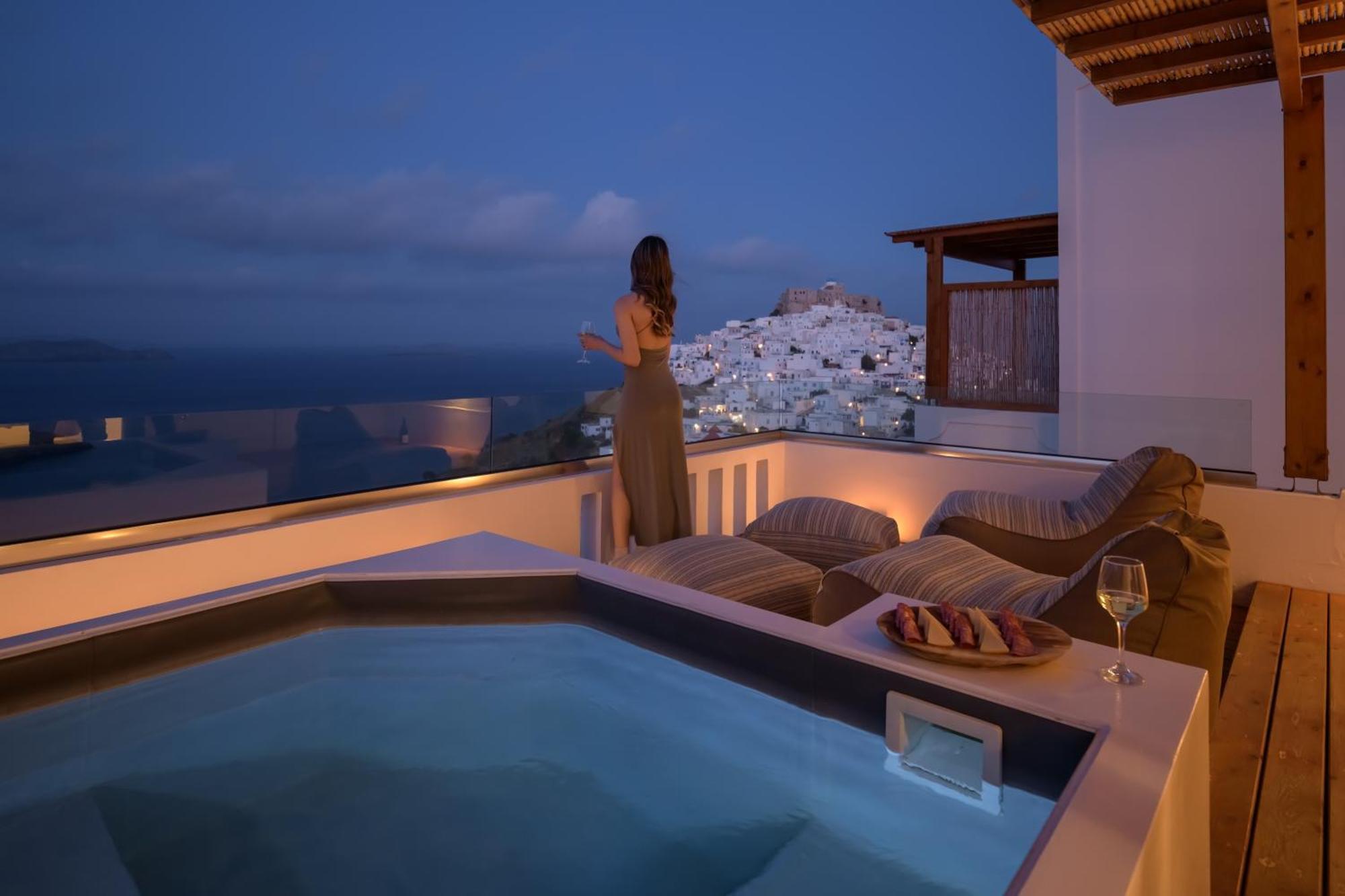 Oneiro Luxury Suites-Adults Only Astypálaia 外观 照片